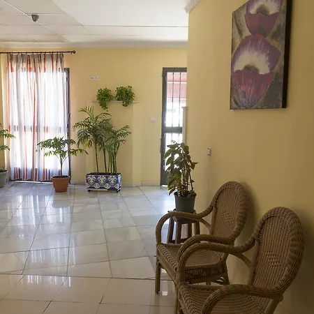 Guest house Restaurante La Nina 2*