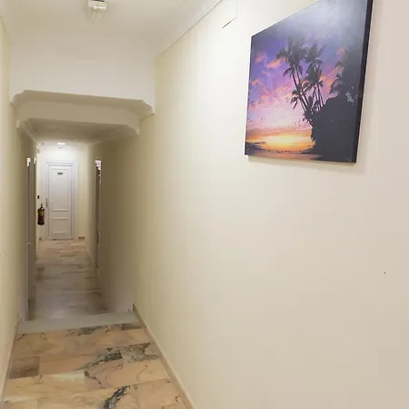 Guest house Restaurante La Nina 2*