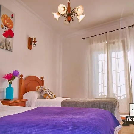 Restaurante La Nina Guest house 2*